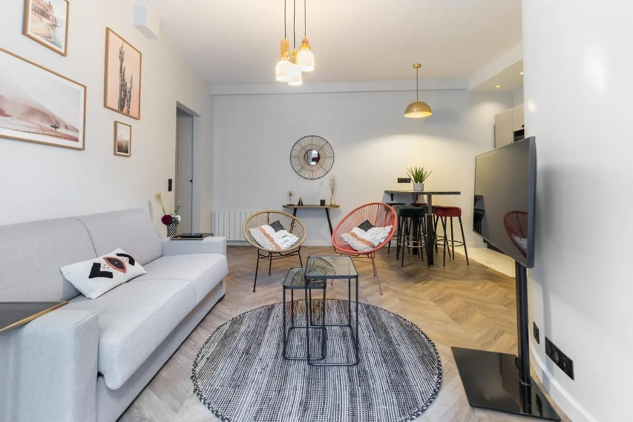 Home Suite Home Saint Lazare 2Br 0*, Paris
